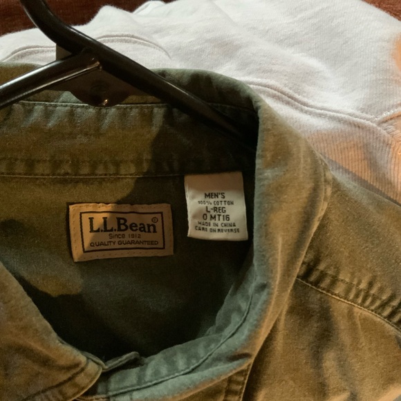 Men’s L.L. Bean shirt  size large - Picture 3 of 3